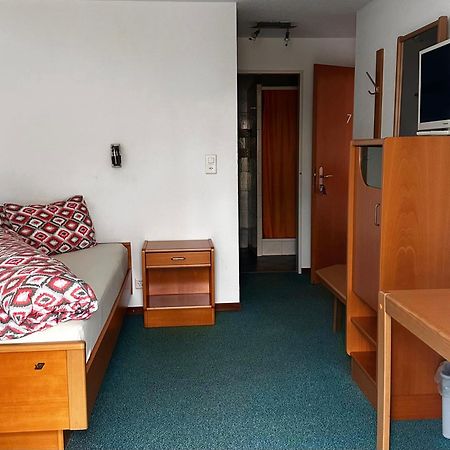 Hotel Loewen Monchaltorf Dış mekan fotoğraf