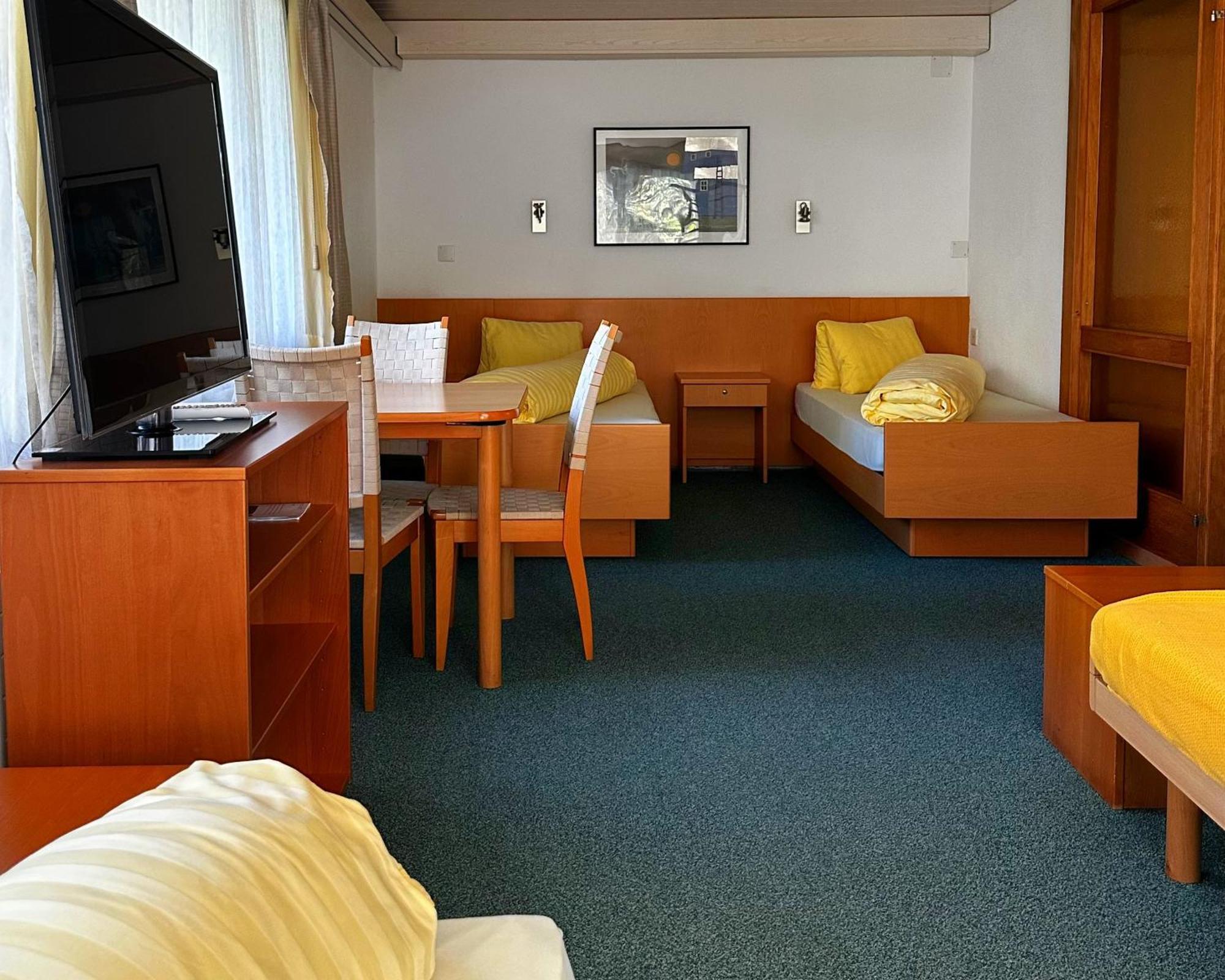 Hotel Loewen Monchaltorf Dış mekan fotoğraf